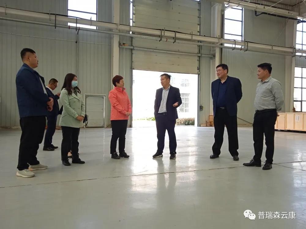 ������һ��Ժ���I���W�R����ɭ���^���죬�t������ƽ�_�٫@�϶�